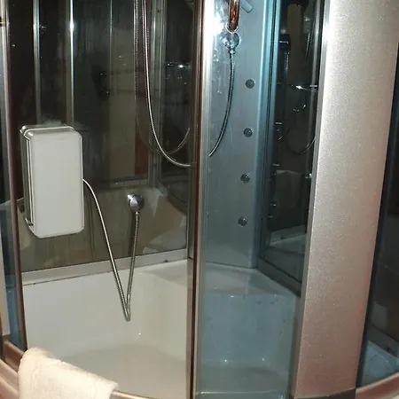 Plaza Luxury Апартаменты
